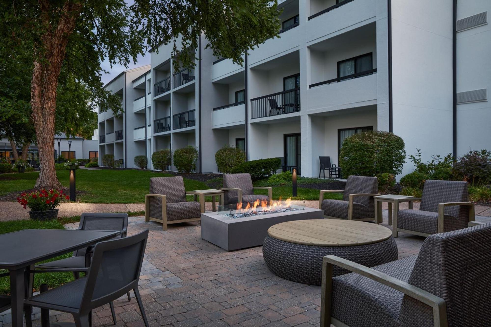 Courtyard Kansas City Overland Park/Metcalf, South Of College Boulevard Eksteriør bilde